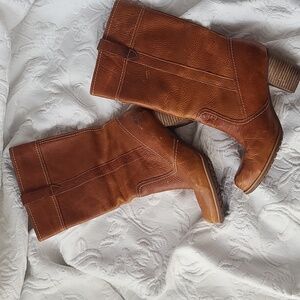 Timberland Ruston Leather Stacked Heel Boots